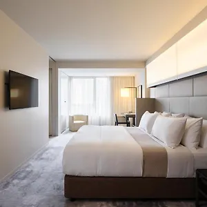 5* Hotel Realm